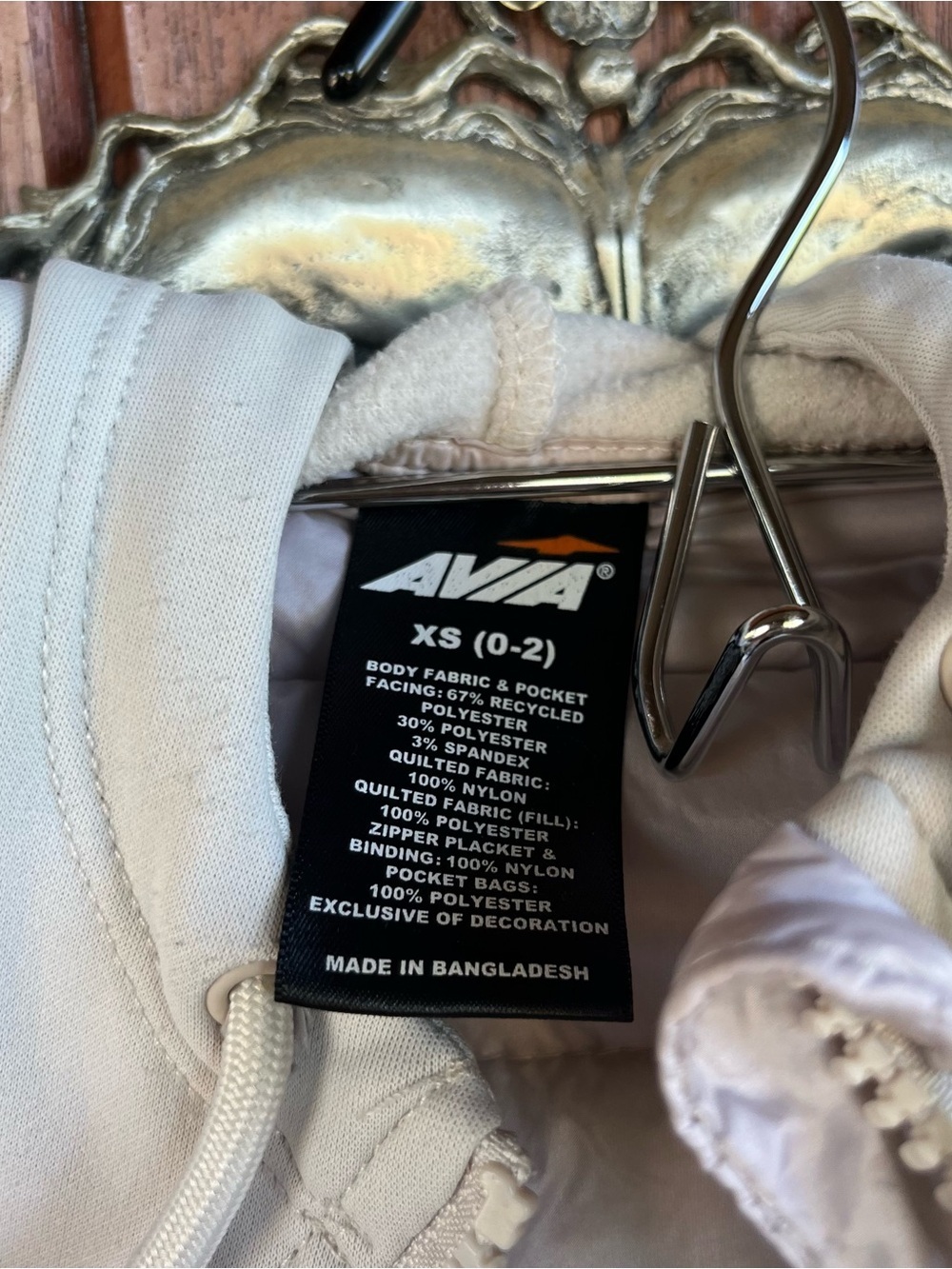 Women’s Avia Jacket - Picture 5 of 6